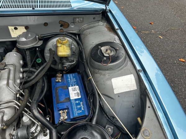 1979 Peugeot 504 TI Automatic – Classic French Sedan in Blue with Sunroof - Image 8
